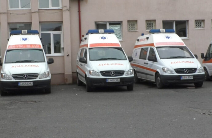 Ambulanța Gorj duce lipsă de medici