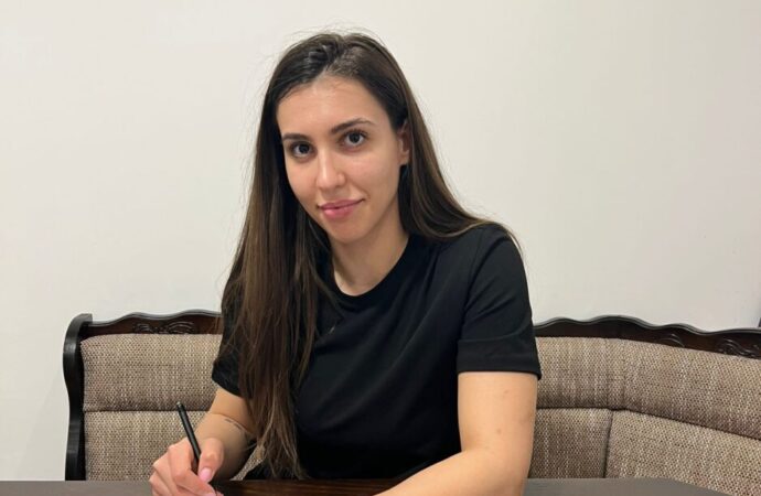 Oficial! Golghetera Zalăului a semnat cu CSM: „Nu contează câte goluri dau , important este ca echipa să câștige”