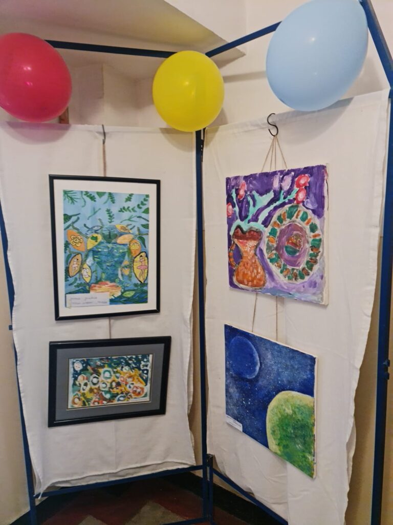 Sute de participanți la Salonul de Pictură ”Arte Mici” din Motru - 29 martie 2023 AccentNews.ro