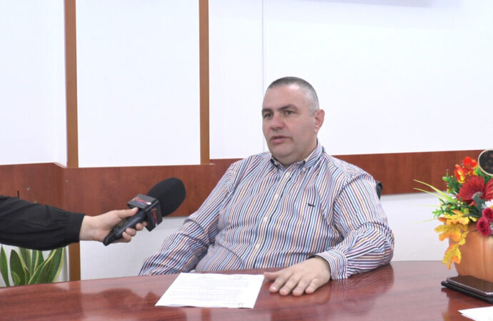 ”Toată lupta pentru a salva CEO este doar de fațadă!”
