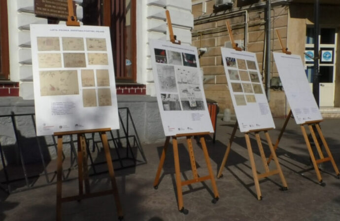 Un an de la începutul invaziei rusești în Ucraina! Desene de război, expuse la Târgu Jiu