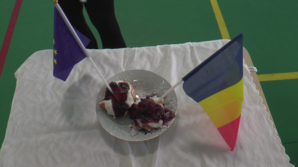 Preparate culinare din 27 de țări, expuse la Colegiul Economic “Virgil Madgearu” - 9 mai 2023 AccentNews.ro