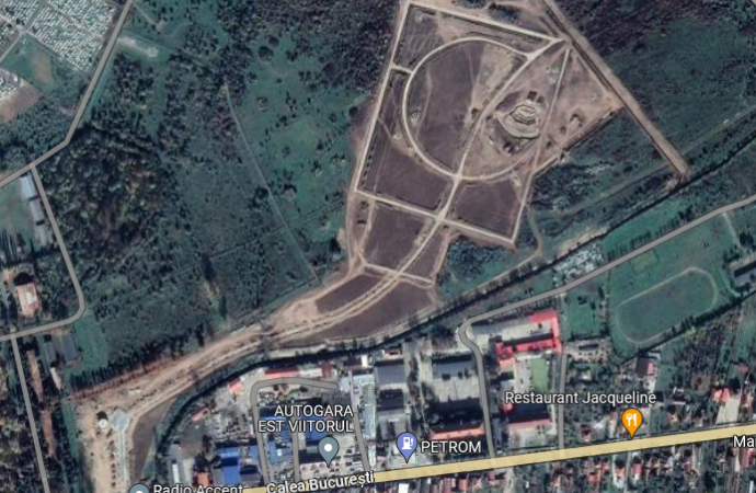 Parc de 12,5 ha, la Târgu Jiu