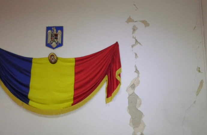 Prefectul Cilibiu: “Situația clădirii este din ce în ce mai gravă”