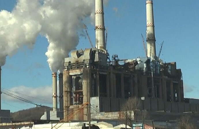 Termocentralele pe cărbune au urcat pe locul al doilea