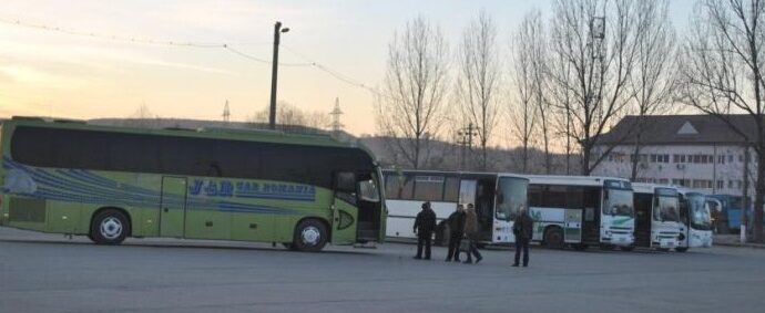 Transport pentru personalul de la unitatea de închidere perimetre miniere