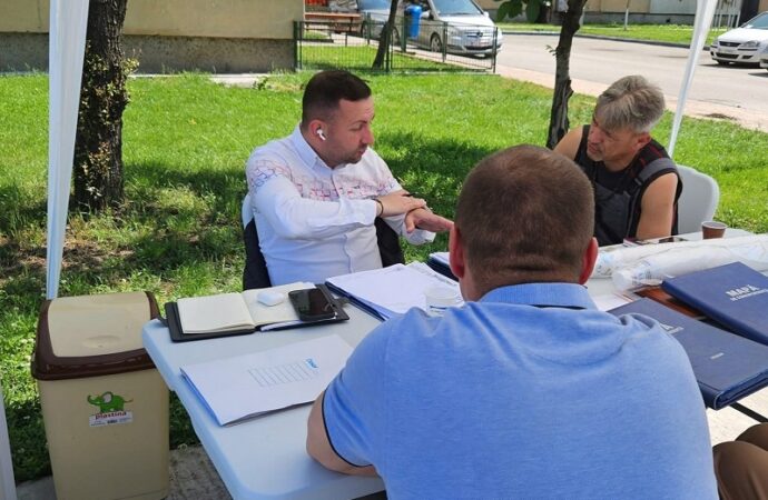 Robert Filip – din nou cu biroul în stradă