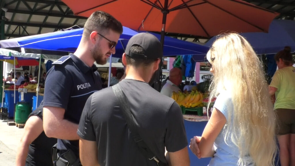 Acțiune a polițiștilor gorjeni menită să prevină furturile din locuințe 3 Acțiune a polițiștilor gorjeni menită să prevină furturile din locuințe - 21 iunie 2023 AccentNews.ro