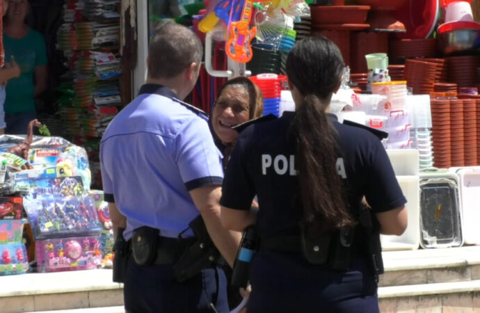 Acțiune a polițiștilor gorjeni menită să prevină furturile din locuințe 1 Acțiune a polițiștilor gorjeni menită să prevină furturile din locuințe