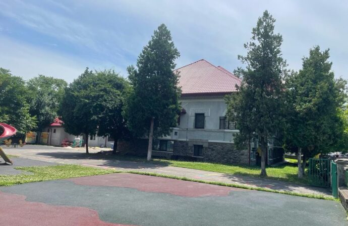 Grădinița „Lumea Copiilor” din Târgu Jiu, modernizată din banii a două firme private