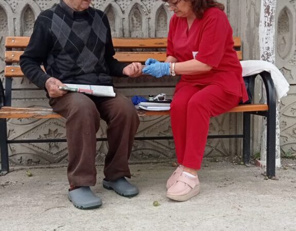 Campanie de monitorizare a sănătății cetățenilor din Baia de Fier
