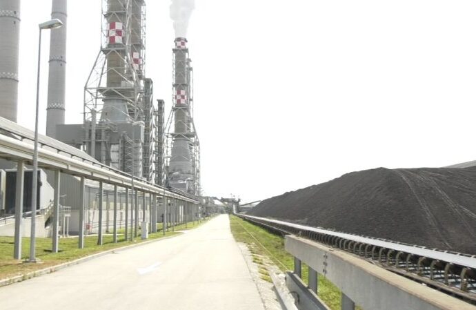 Crește producția de energie pe bază de cărbune