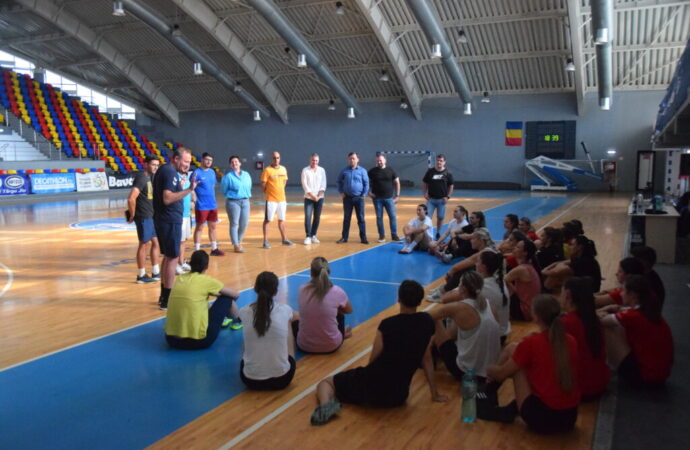 CSM Târgu Jiu nu e calificată direct în grupele EHF! Handbalistele joacă tur preliminar