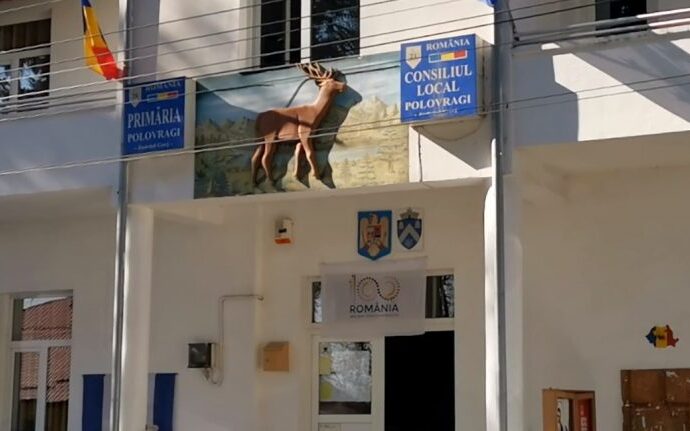 Comuna Polovragi, asaltată de turişti