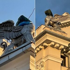 SE RESTAUREAZĂ GRIFONII PALATULUI CULTURII DIN DROBETA-TURNU SEVERIN - 11 iulie 2023 AccentNews.ro