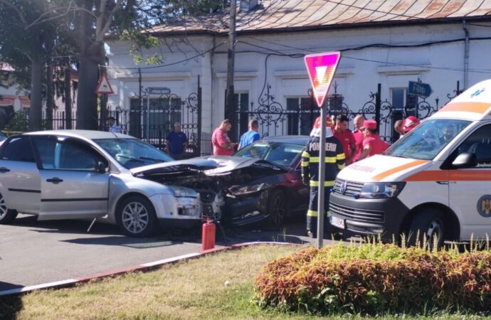 Accident lângă pasarela din Târgu Jiu