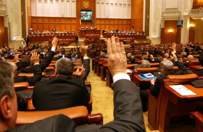 Așteptări de la parlamentari din partea sindicatelor din CEO