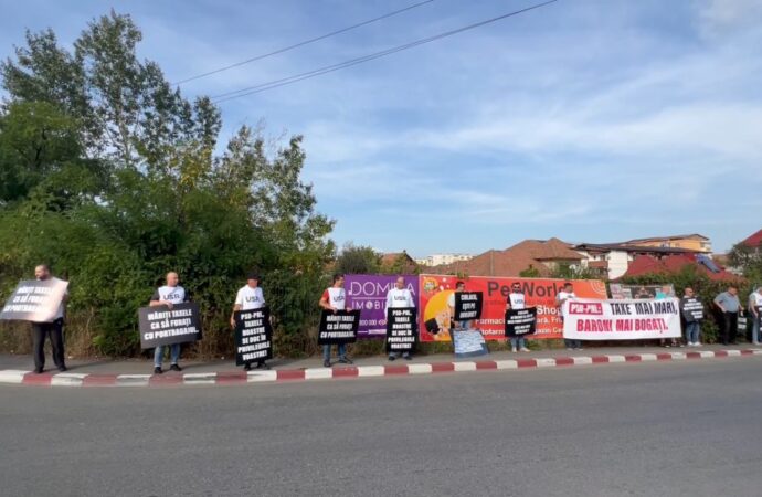 Radu Miruță, după protestele USR: “Guvernul fură cu portbagajul! S-a ajuns la fundul sacului!”