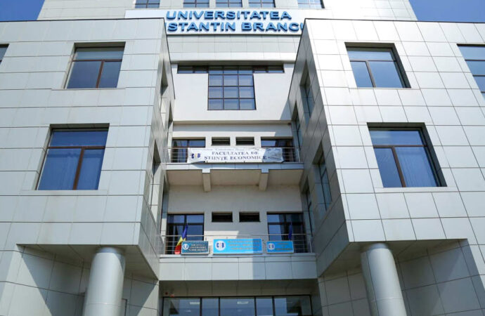 A început admiterea de toamnă la UCB