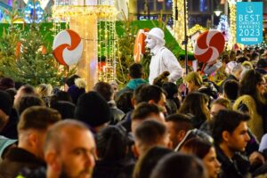 Primăria Craiova lansează o invitație la scenă deschisă pentru toți artiștii stradali - 20 octombrie 2023 AccentNews.ro