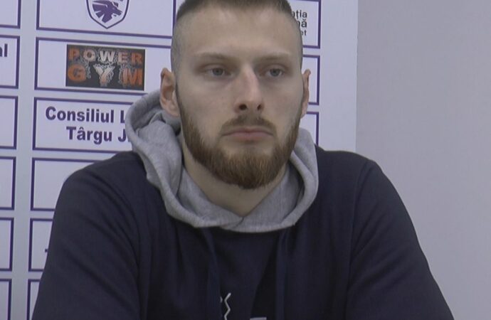 Basic și Berculescu au prefațat partida cu Laguna