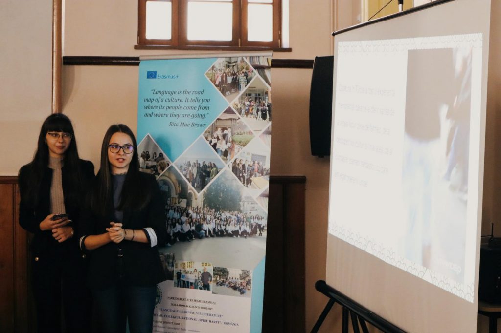 Colegiul Național „Spiru Haret” a celebrat Zilele Erasmus - 13 octombrie 2023 AccentNews.ro