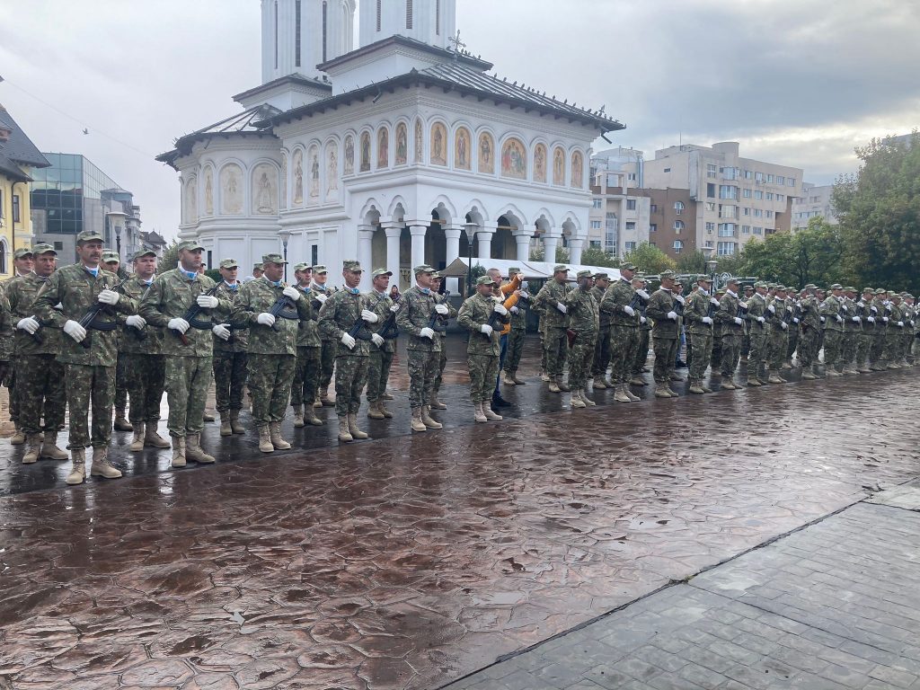 Ziua Armatei Române, marcată și la Târgu Jiu - 25 octombrie 2023 AccentNews.ro