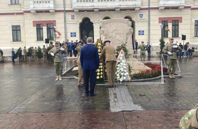 Ziua Armatei Române, marcată și la Târgu Jiu
