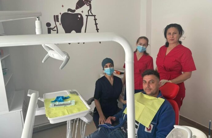 Servicii medicale stomatologice de înaltă calitate la Stejari