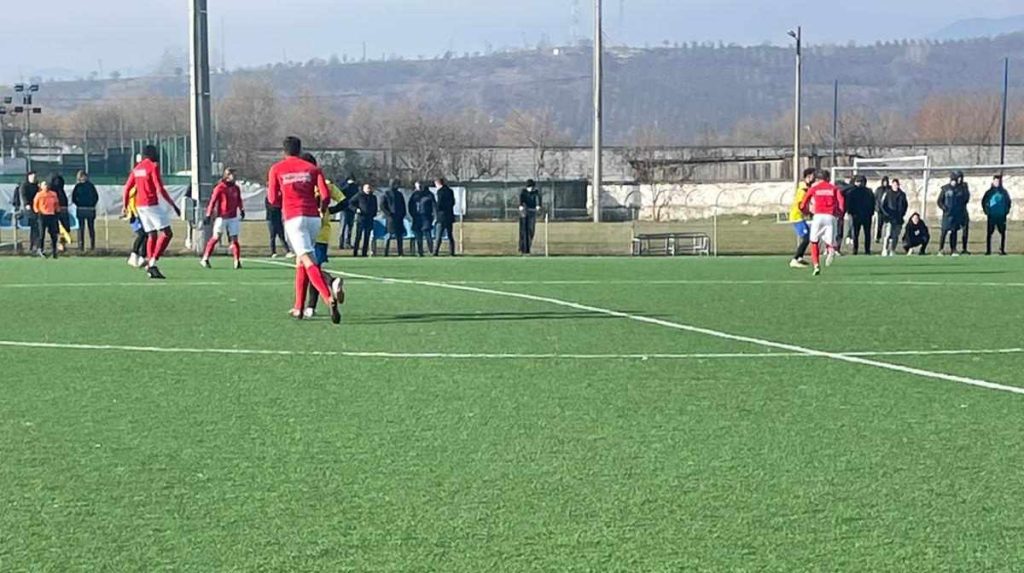 Viitorul a bătut-o pe Turceni, dar i-a împrumutat doi jucători - 25 ianuarie 2024 AccentNews.ro