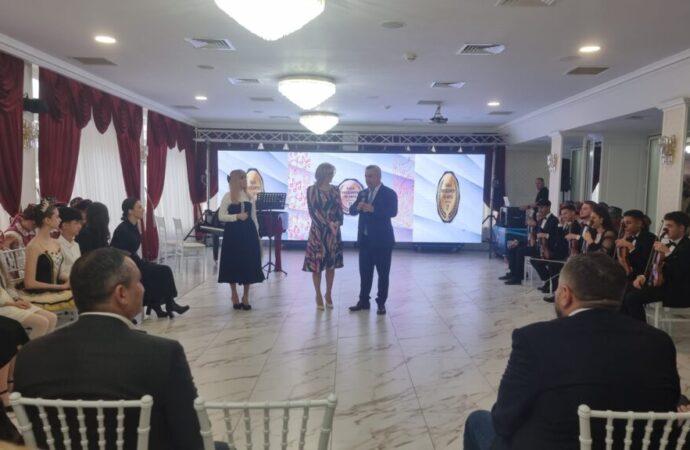 ALRO și ASCAR, sprijin substanțial pentru tinerii talentați din județul Olt. „Gala Excelenței în Artă” ar putea fi organizată, în 2025, la Paris