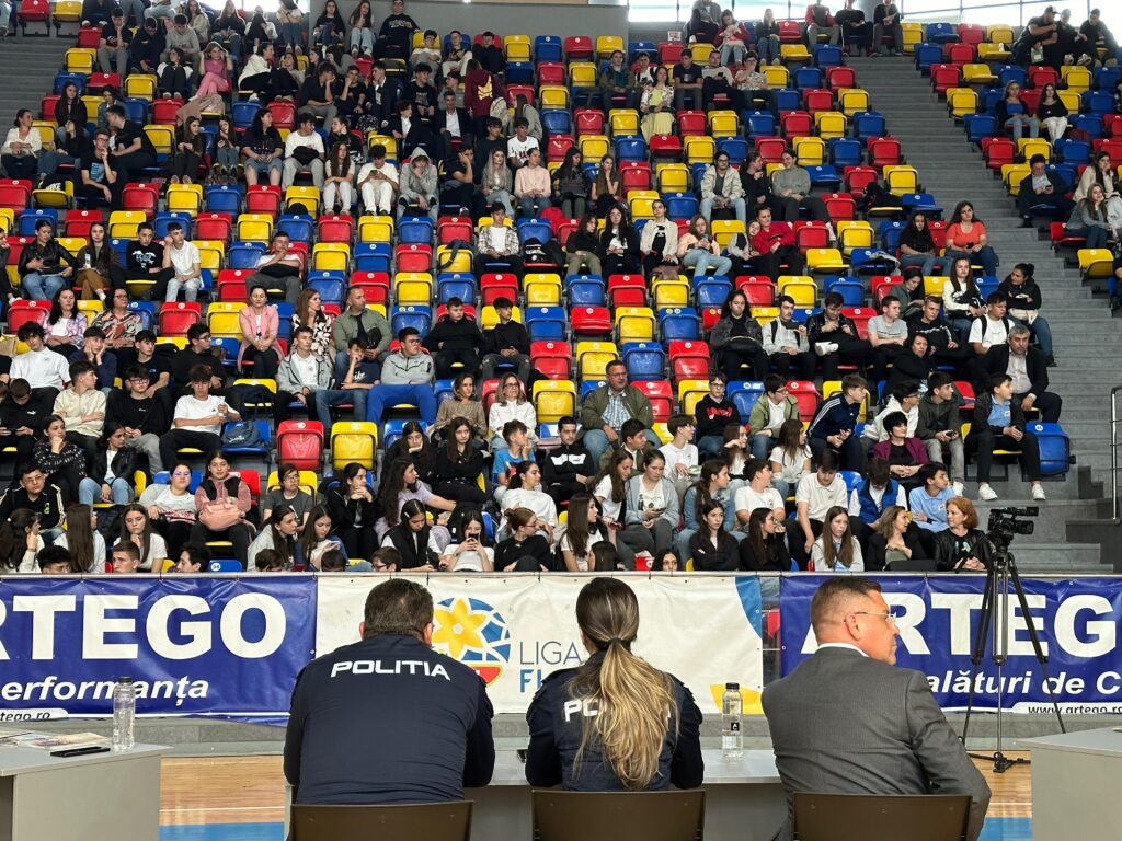 Activități ale polițiștilor Biroului de Analiză și Prevenire a Criminalității - 17 mai 2024 AccentNews.ro