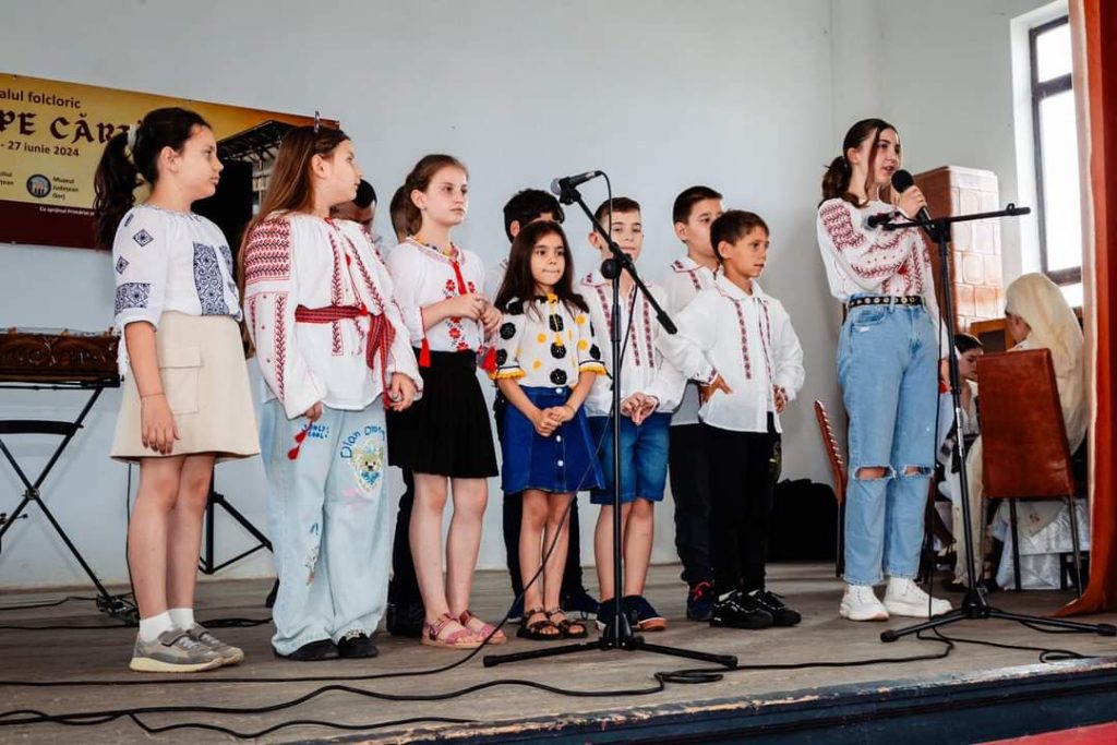 Festivalul „În vale pe Cărtior”, un adevărat succes - 29 iunie 2024 AccentNews.ro