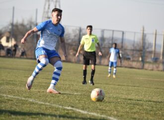 Vulturii pot intra în play-off la primul an în L3