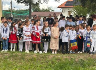Eroii nu mor niciodată” – Comemorare emoționantă la Turcinești, în prezența primarului Ion Dijmărescu