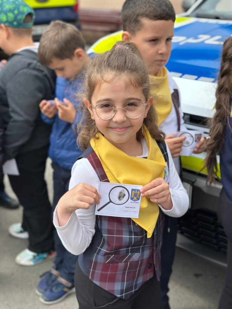 Siguranța copiilor, o prioritate pentru polițiști - 27 mai 2025 AccentNews.ro