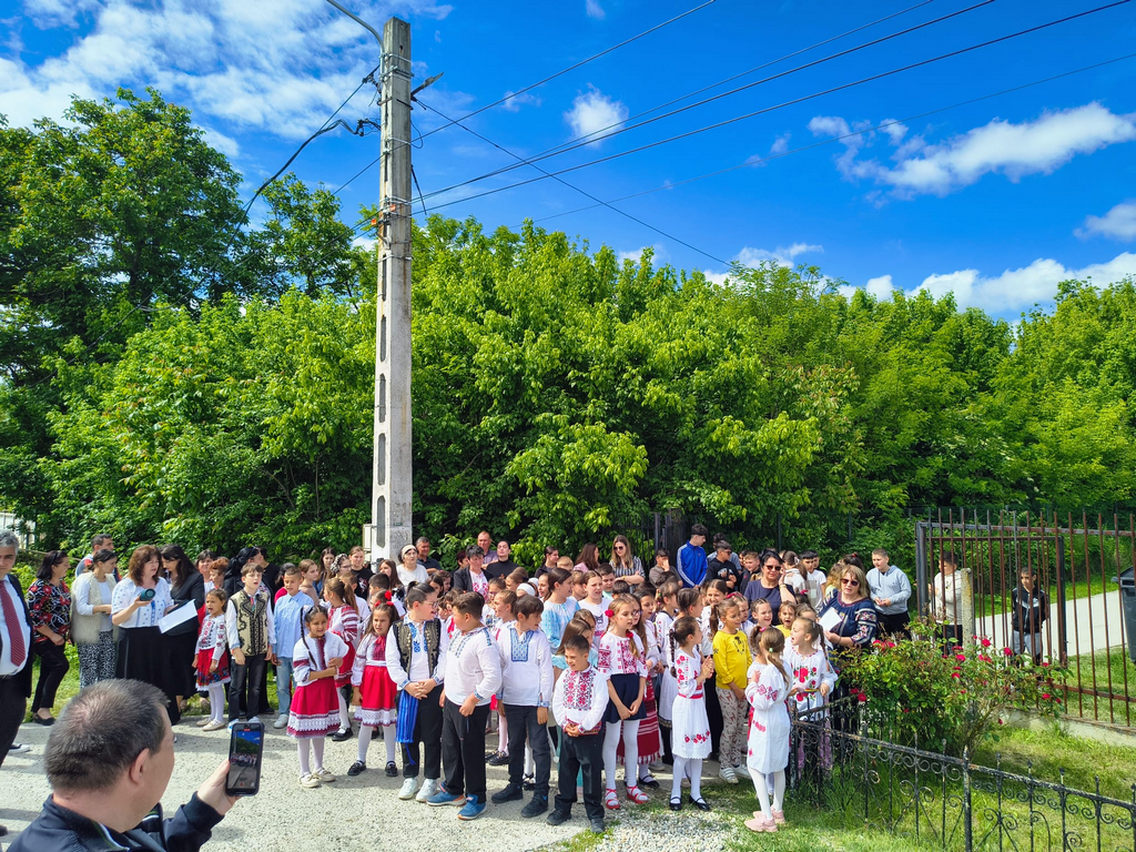 Zi dublu sărbătorită la Stoina: Înălțarea Domnului și comemorarea eroilor neamului - 29 mai 2025 AccentNews.ro