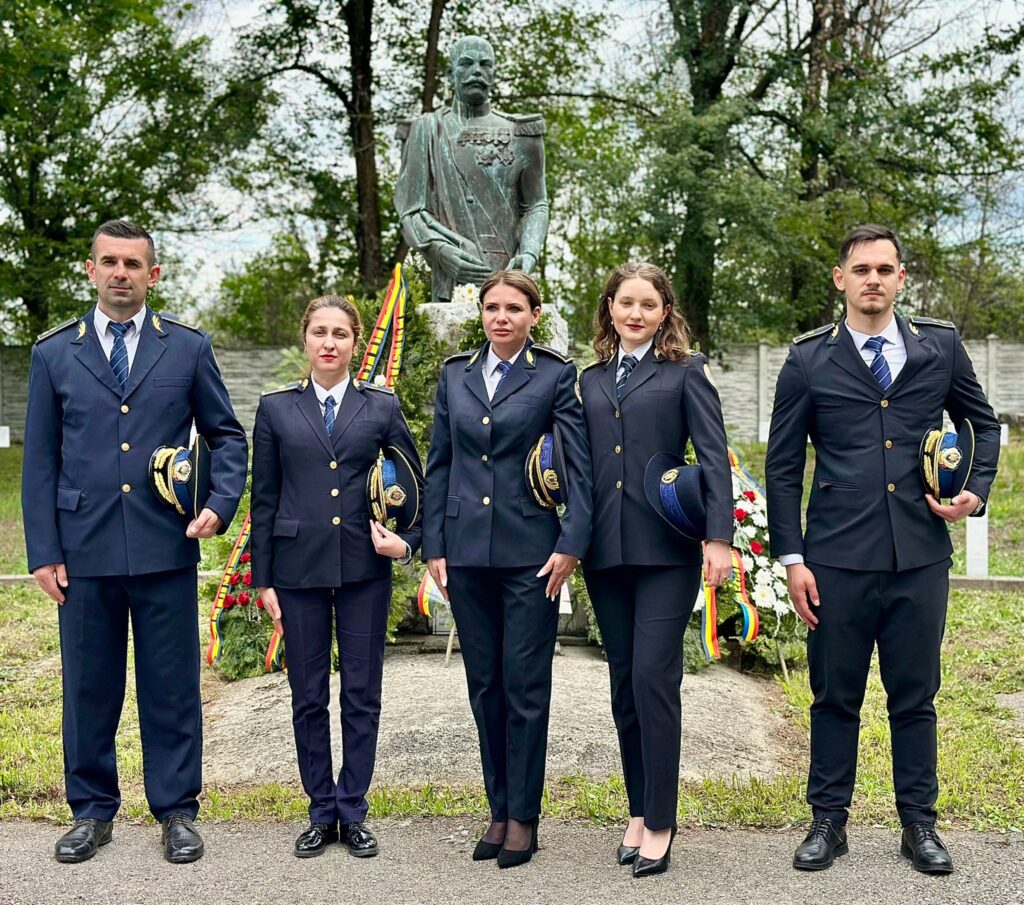 Ceremonial militar și religios la Cimitirul Eroilor din Târgu Jiu - 29 mai 2025 AccentNews.ro