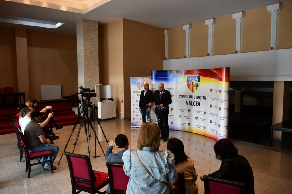 Secție nouă de îngrijiri paliative la Spitalul Județean Vâlcea 2 Secție nouă de îngrijiri paliative la Spitalul Județean Vâlcea - 30 mai 2025 AccentNews.ro