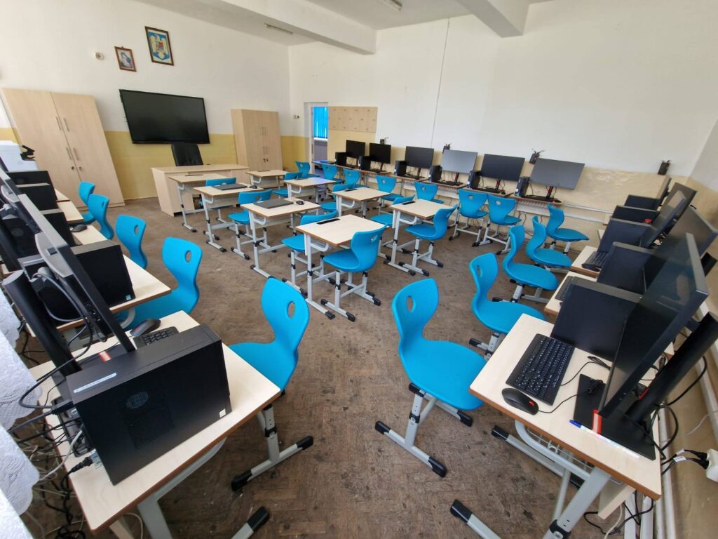 Investiții majore în educație la Liceul Tehnologic Motru - 18 iunie 2025 AccentNews.ro