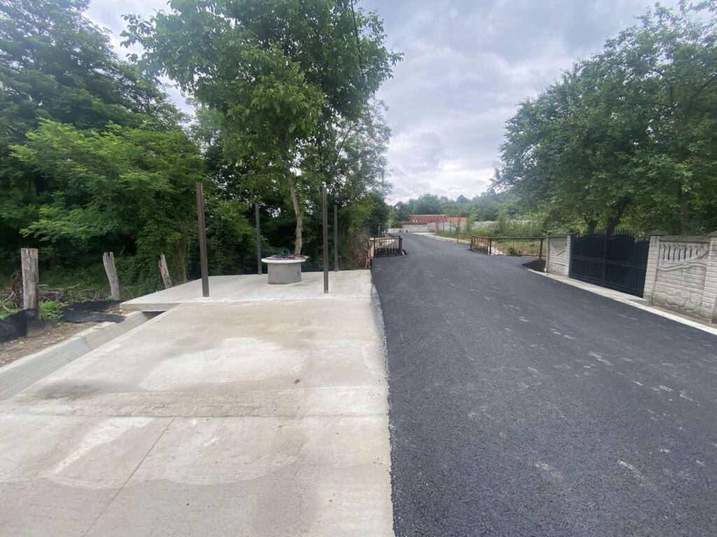 Autoritățile din Fărcășești anunță finalizarea modernizării de pe Aleea Plopului - 11 iunie 2025 AccentNews.ro