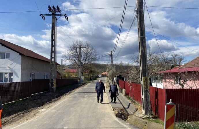 Autoritățile din Fărcășești anunță finalizarea modernizării de pe Aleea Plopului