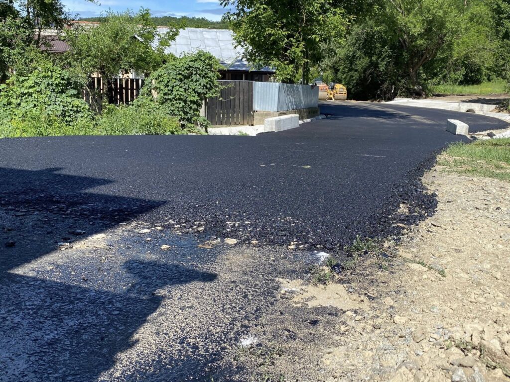 Autoritățile din Fărcășești anunță finalizarea modernizării de pe Aleea Plopului - 11 iunie 2025 AccentNews.ro