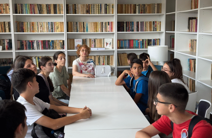 Bibliotecă la standarde europene într-o comună din Vâlcea 1 Bibliotecă la standarde europene într-o comună din Vâlcea