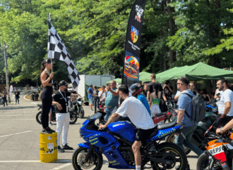 Motoare turate, distracție și adrenalină la Ocnele Mari 1 Motoare turate, distracție și adrenalină la Ocnele Mari