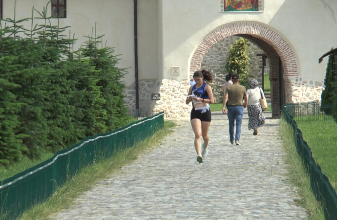 Comuna Polovragi găzduiește Cupa României la Orientare în Alergare