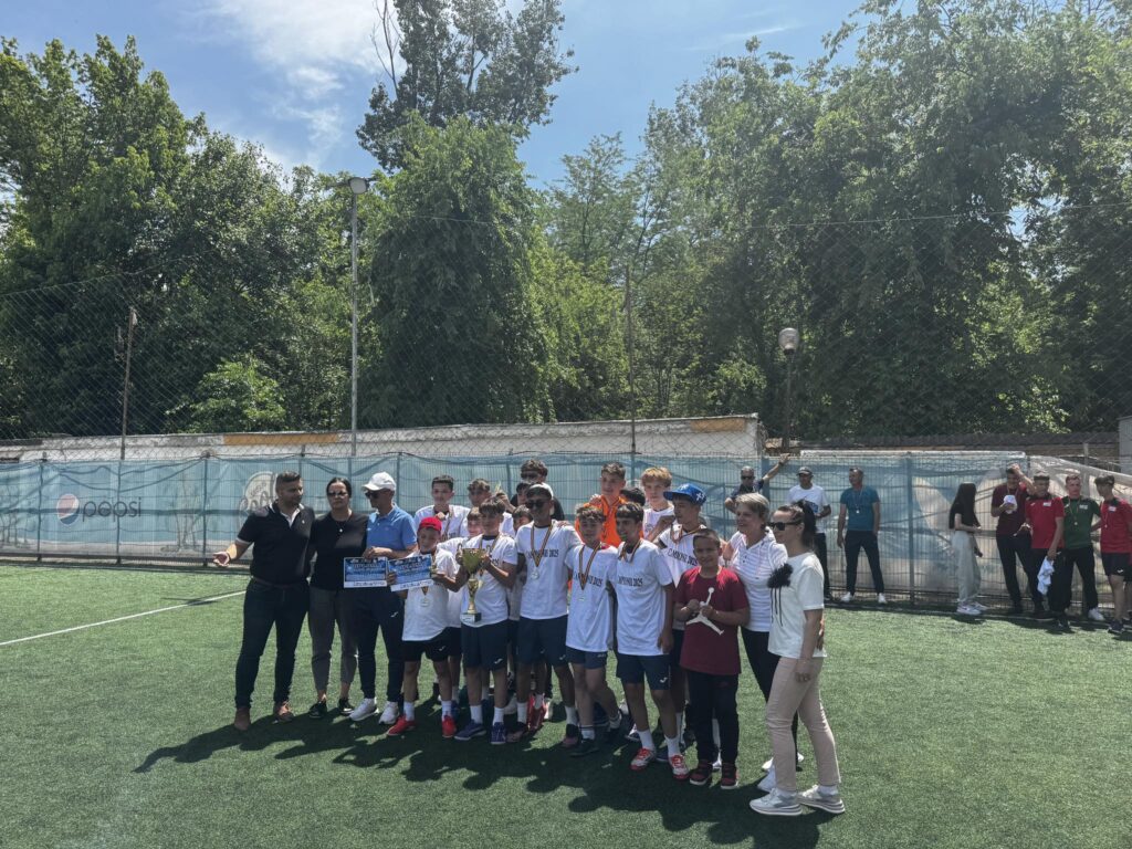 Echipa din Bâlteni, triumf de “Ziua Copilului” în CJM Under 15 - 2 iunie 2025 AccentNews.ro