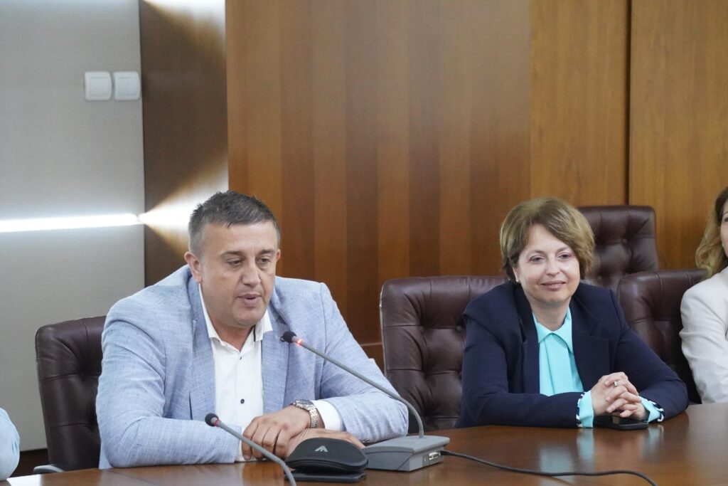 Clinica BFT din Călimănești, reabilitată cu bani europeni - 1 august 2025 AccentNews.ro