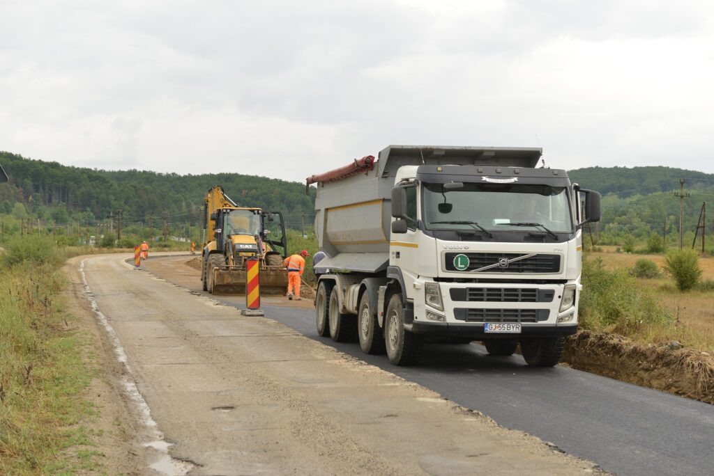 Drumuri moderne în Comuna Dănești – cu sprijin local și european - 7 august 2025 AccentNews.ro