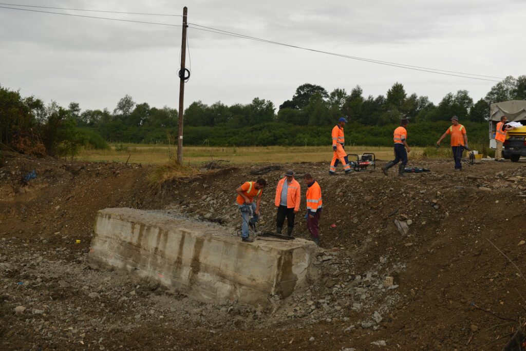 Drumuri moderne în Comuna Dănești – cu sprijin local și european - 7 august 2025 AccentNews.ro